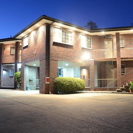 Motel Margeurita Queanbeyan Buitenkant foto
