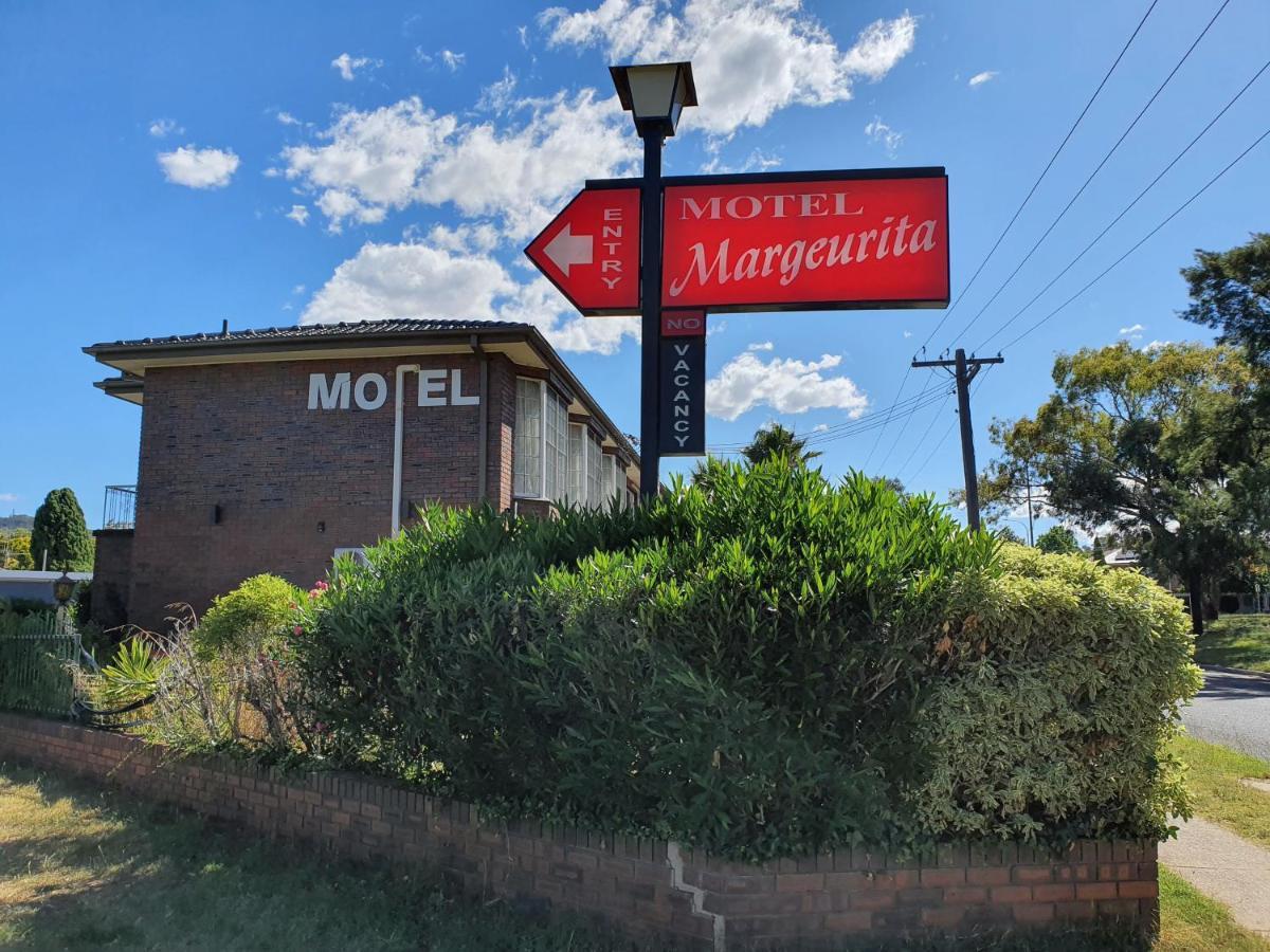 Motel Margeurita Queanbeyan Buitenkant foto