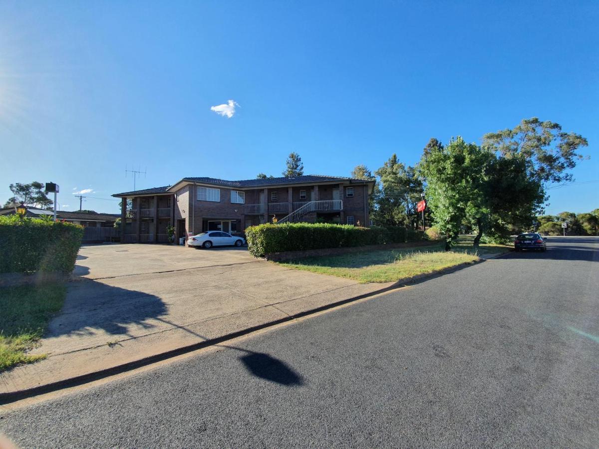 Motel Margeurita Queanbeyan Buitenkant foto