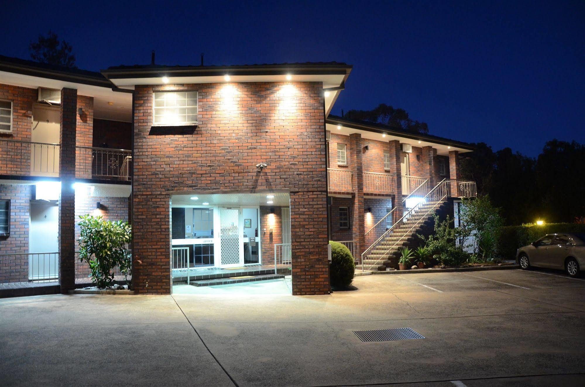 Motel Margeurita Queanbeyan Buitenkant foto